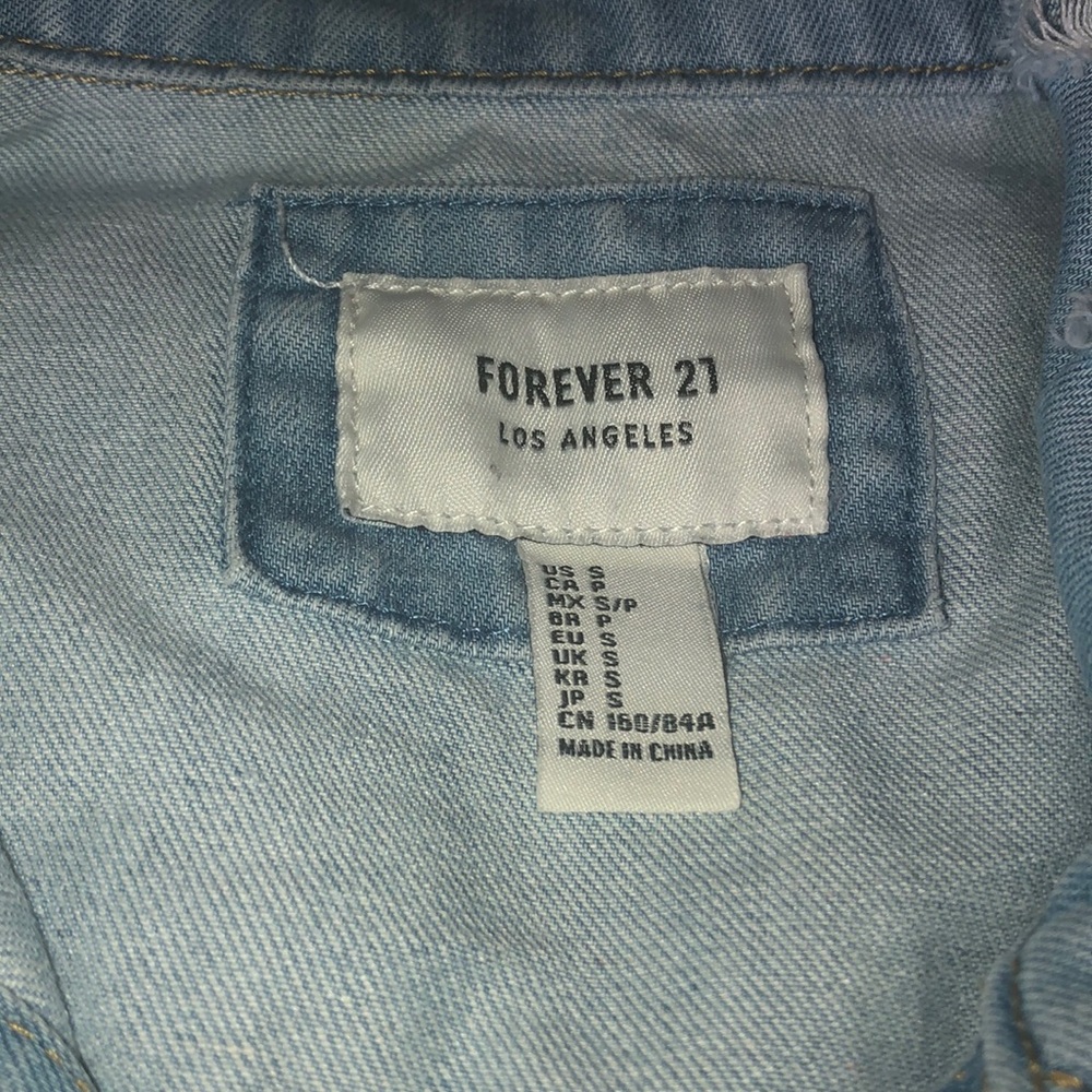 Jean Jacket - Picture 2 of 7